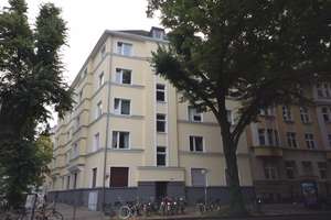 Helle, renovierte 3-Zimmer-Altbauwohnung mit Balkon & großer Küche in Flingern-Nord