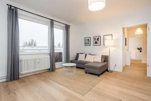 2-Zimmer-Wohnung im 6.OG in Bestlage am Ku’damm - renoviert, bezugsfrei und provisionsfrei! – Die vollständige Adresse der Immobilie erhältst du vom Anbieter., 10709 Halensee, Berlin – Vorschaubild 1
