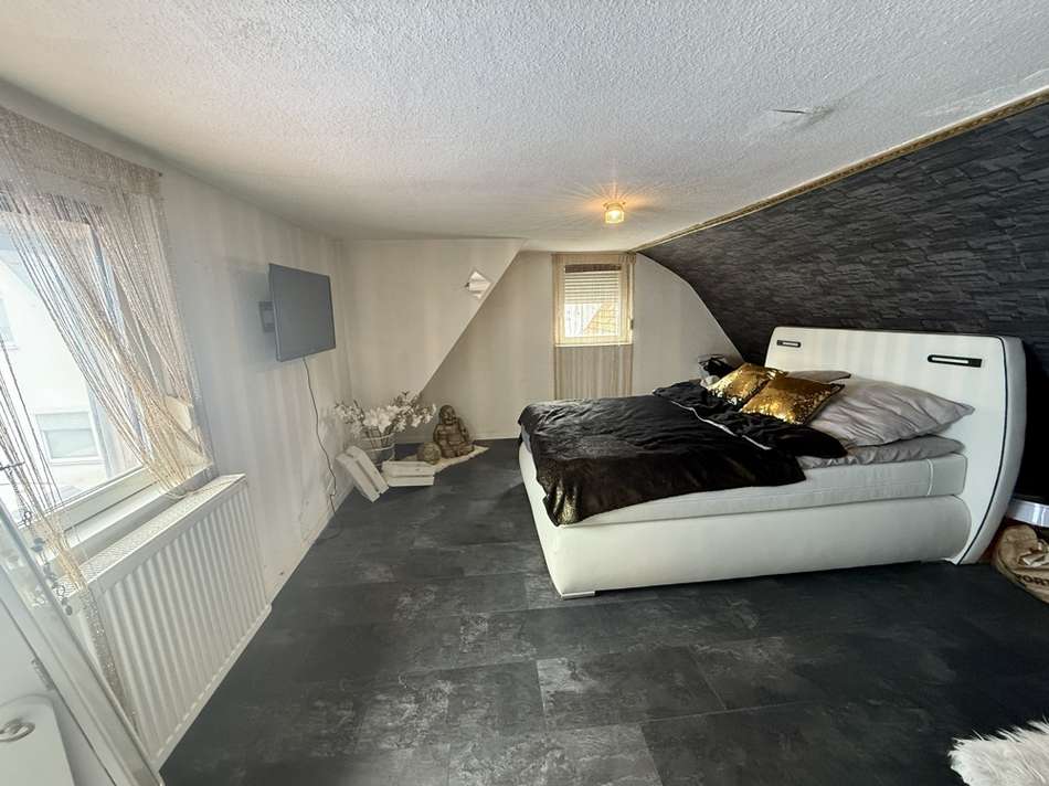 Schlafzimmer vorne