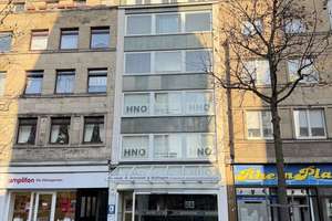 Rheinstr. 93/2 Zi-DG WHG mit geraden Wänden und Terrasse /Aufzug – Rheinstrasse 93, 47798 Stadtmitte, Krefeld – Vorschaubild 1