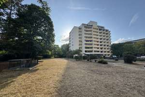  Schöne Zwei Zimmerwohnung mit zwei Balkonen in Handschuhsheim