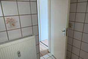 3-Zimmer-Wohnung mit Nutzung des Gemeinschaftsgartens zu vermieten – Hofstr. 14, 46149 Buschhausen, Oberhausen – Vorschaubild 14