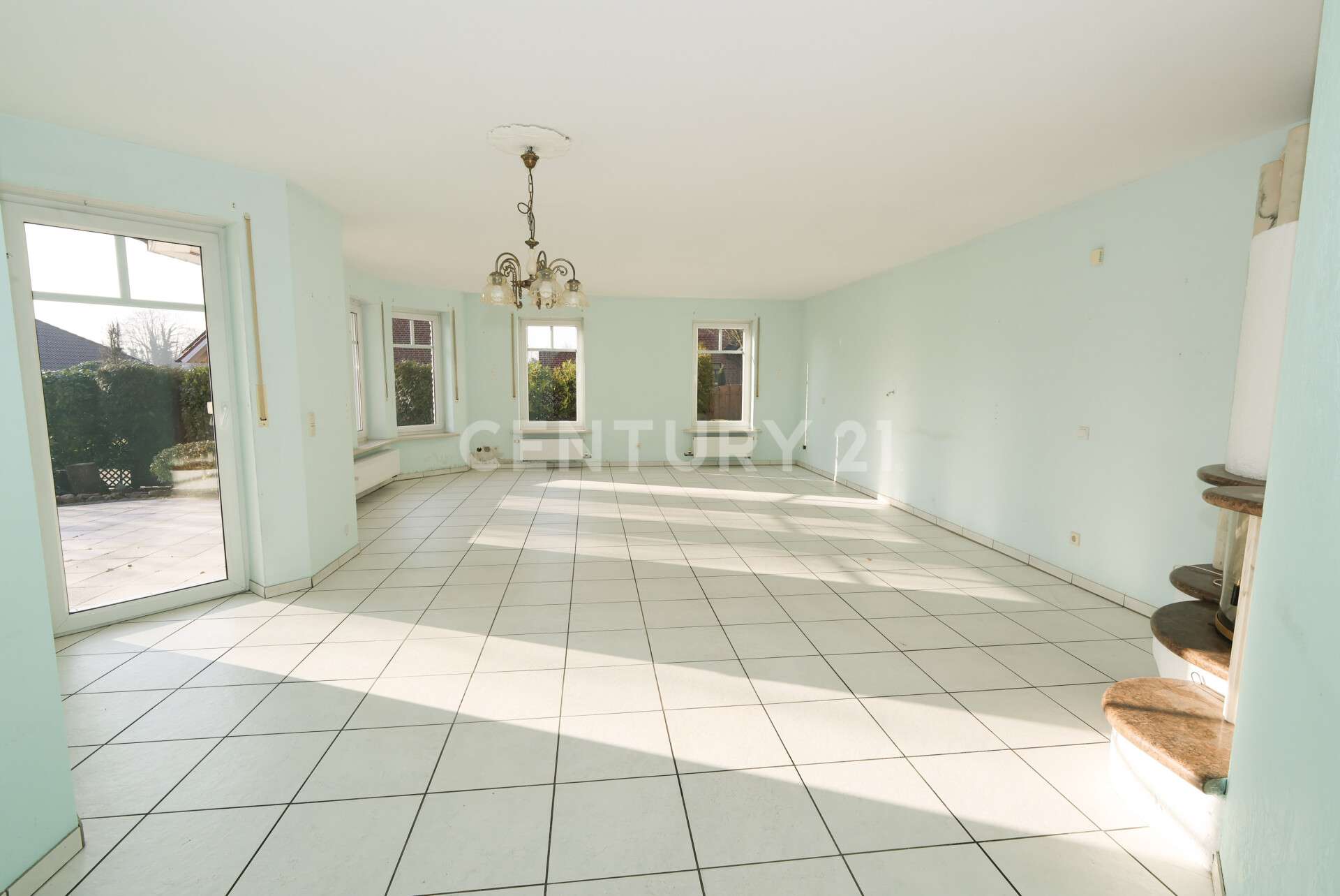 Immobilie in Bad Bentheim - Super großes Zweifamilienhaus mit tollem Garten in sehr ruhiger Siedlungslage! - Bild 16