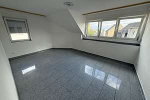 Saniertes 2-Etagen-Haus mit 125 m² Wohnfläche in zentraler Lage von Frechen – Die vollständige Adresse der Immobilie erhältst du vom Anbieter., 50226 Frechen – Vorschaubild 24