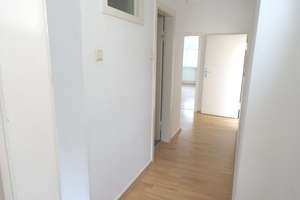 Bonn-City, attraktive 3 Zimmer-Altbauwohnung im Dachgeschoß – Die vollständige Adresse der Immobilie erhältst du vom Anbieter., 53111 Bonn-Zentrum, Bonn – Vorschaubild 6