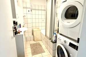 Schöne 3 Zimmerwohnung mit großem Balkon ( Hochparterre ) – Buchenweg 10, 51399 Burscheid – Vorschaubild 6