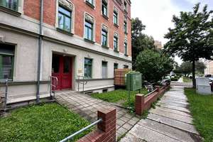 "Einladende 3-Zimmer-Erdgeschosswohnung mit Balkon und Einbauküche" – Ricarda-Huch-Straße 12, 9116 Altendorf, Chemnitz – Vorschaubild 16