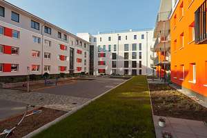 OPTIMALE 2-Zimmer-SINGLEWOHNUNG!! Offener Wohn-/Essbereich und West Balkon!!