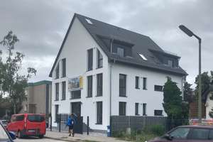 Nachmieter für charmante 2-Zimmer-Wohnung mit Terrasse – Die vollständige Adresse der Immobilie erhältst du vom Anbieter., 13593 Staaken, Berlin – Vorschaubild 1