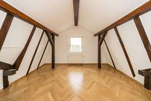 Leipzig-Altlindenau: Helle 6-Zimmer-Maisonette mit 2 Bädern im denkmalgeschützten Altbau – Die vollständige Adresse der Immobilie erhältst du vom Anbieter., 4177 Altlindenau, Leipzig – Vorschaubild 15