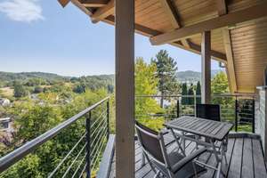 Architektenhaus mit Weitblick – Chalet-Charme trifft auf zeitlose Holzarchitektur in Arnoldshain – Die vollständige Adresse der Immobilie erhältst du vom Anbieter., 61389 Schmitten – Vorschaubild 7