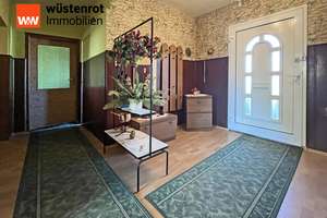 GROSSZÜGIGES WOHNEN AUF EINER EBENE MIT ÜBERDACHTER TERRASSE + GARAGE + VIEL PLATZ IM UNTERGESCHOSS – Die vollständige Adresse der Immobilie erhältst du vom Anbieter., 17087 Altentreptow – Vorschaubild 10