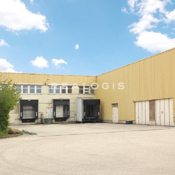 Lager/ Logistik - 5,00 m UKB - Rampe