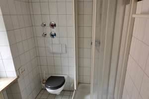 Gepflegte 1-Zimmer-Wohnung mit Einbauküche im Zentrum am Arnulfsplatz. – Zur Schönen Gelegenheit 7, 93047 Innenstadt, Regensburg – Vorschaubild 16