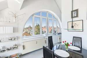 Lichtdurchflutete, bezugsfreie Dachgeschoss Wohnung mit Balkon – Die vollständige Adresse der Immobilie erhältst du vom Anbieter., 81825 Gartenstadt Trudering, München – Vorschaubild 4