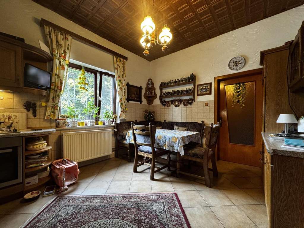 Immobilie in Lübbecke - Für Familien & Investoren: In Toplage - Großzügiges Zweifamilienhaus mit Büro, Garagen & Bauplatz..  - Bild 4