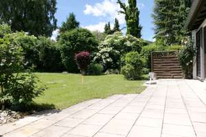 Geräumiger Bungalow (erweiterbar) auf parkähnlichem Grundstück – Die vollständige Adresse der Immobilie erhältst du vom Anbieter., 85737 Ismaning – Vorschaubild 3