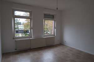 BAD HOMBURG - ZENTRUM: SCHICKER ALT-BAU MIT DREI !!! FREIEN WOHNUNGEN – Die vollständige Adresse der Immobilie erhältst du vom Anbieter., 61350 Bad Homburg vor der Höhe – Vorschaubild 2
