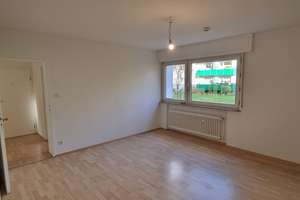VON PRIVAT   Schöne 3-Zimmer-Wohnung, Tiroler Straße, Sachsenhausen-Nord – 60596 Sachsenhausen-Nord, Frankfurt am Main – Vorschaubild 2