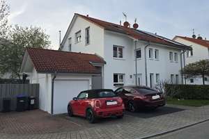 Wohnen mit Burgblick – Die vollständige Adresse der Immobilie erhältst du vom Anbieter., 79541 Lörrach – Vorschaubild 1
