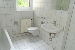 attraktive 2 Raumwohnung mit Balkon, sehr ruhig im Grünen – Röntgenstr. 11, 1239 Leubnitz-Neuostra, Dresden – Vorschaubild 9