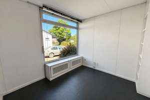 Ihr neues Zuhause zum Weiterleben & Weiterlieben! Bungalow mit Garten, Souterrain & bester Wohnlage – Die vollständige Adresse der Immobilie erhältst du vom Anbieter., 41468 Uedesheim, Neuss – Vorschaubild 9