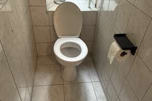 Schöne 3-Zi-Altbau-Whg in Moabit !!! EBK, Badewanne, Laminatböden , teilgewerblich nutzbar !!! – Havelberger Straße 16, 10559 Moabit, Berlin – Vorschaubild 9