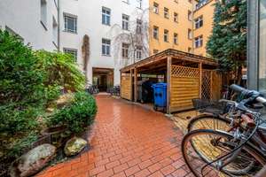 Nutzen Sie die virtuelle Tour: Vermietete 4-Zimmer-Wohnung in Berlin-Friedrichshain – Die vollständige Adresse der Immobilie erhältst du vom Anbieter., 10249 Friedrichshain, Berlin – Vorschaubild 9