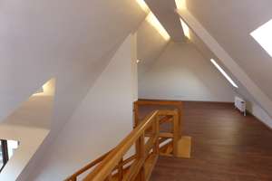 Wohlfühl 5-Zimmer-Dachatelier Wohnung mit Loggia und Einbauküche – 97070 Altstadt, Würzburg – Vorschaubild 7
