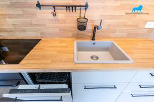 Elegante Neubau 2 Z. Dachgeschoßwohnung mit Südbalkon – Hippelstraße 61a, 81827 Waldtrudering, München – Vorschaubild 9