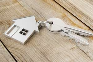 "Attraktive Kapitalanlage" in OS-Voxtrup, sanierte 2-Zimmerwohnung im 3-Familienhaus, Sackgassenlage – Die vollständige Adresse der Immobilie erhältst du vom Anbieter., 49086 Voxtrup, Osnabrück – Vorschaubild 1