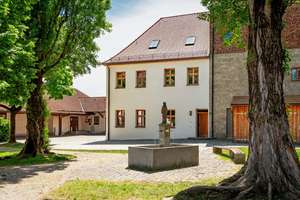 Einmalige Chance: Außergewöhnliche Dachgeschosswohnung im Hofmark-Schloss - Keine Käuferprovision! – Die vollständige Adresse der Immobilie erhältst du vom Anbieter., 84375 Kirchdorf am Inn – Vorschaubild 11