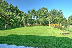 Property thumbnail 19