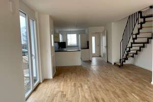 Schönes Reihenhaus in Wiesbaden-Erbenheim – Die vollständige Adresse der Immobilie erhältst du vom Anbieter., 65205 Erbenheim, Wiesbaden – Vorschaubild 14