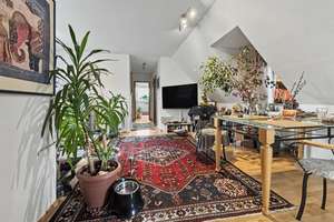 Vermietete 3-Zimmer-Dachgeschosswohnung in Augsburg-Göggingen – Die vollständige Adresse der Immobilie erhältst du vom Anbieter., 86199 Göggingen-Süd, Augsburg – Vorschaubild 4