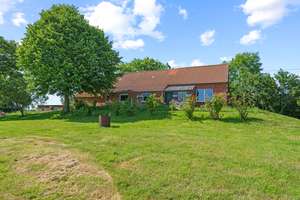 Landhaus mit Charme und großem Entwicklungspotenzial in der Westermarsch – Die vollständige Adresse der Immobilie erhältst du vom Anbieter., 26506 Norden – Vorschaubild 5