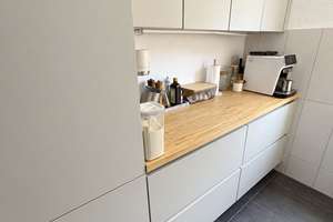 Helle 3-Zimmer-Wohnung mit sonnigem Balkon und verfügbarem Stellplatz im Dortmunder Kreuzviertel – 44139 Westfalenhalle, Dortmund – Vorschaubild 5
