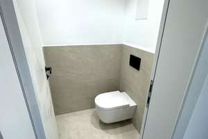 Exklusive Terrassenwohnung inkl. Einliegerwohnung mit Garten in Bestlage Nymphenburg – Böcklinstr. 17, 80638 Neuhausen, München – Vorschaubild 12