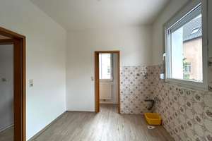 Helle 3-Zimmer-Wohnung mit großem Balkon in ruhiger Lage – Die vollständige Adresse der Immobilie erhältst du vom Anbieter., 70329 Obertürkheim (Ortsteil), Stuttgart – Vorschaubild 13