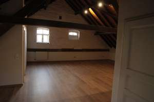 Attraktives und saniertes 8-Zimmer-Reihenhaus zur Miete in Grevenbroich, Grevenbroich-Gubisrath – Gubisrath 4, 41516 Grevenbroich – Vorschaubild 15