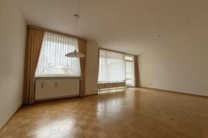 Bremerhaven - Zentrum // 3-Zimmer-Wohnung in der Innenstadt mit Aufzug – Die vollständige Adresse der Immobilie erhältst du vom Anbieter., 27568 Mitte, Bremerhaven – Vorschaubild 2