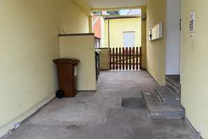 1-Zimmerwohnung mit Einbauküche in Magdeburg! – Ferdinand- Schrey- Str. 17, 39122 Salbke, Magdeburg – Vorschaubild 2