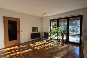 Viel Platz für Familie – freistehendes Einfamilienhaus mit Terrasse, Garage und schönem Garten! – Die vollständige Adresse der Immobilie erhältst du vom Anbieter., 4509 Delitzsch – Vorschaubild 9