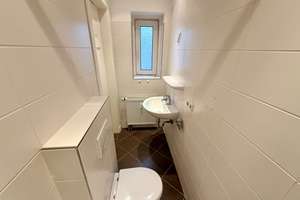 Gepflegtes Altbau-Mehrfamilienhaus mit 4 WE, WEG-geteilt, 3/4 Whg. vermietet – Die vollständige Adresse der Immobilie erhältst du vom Anbieter., 23554 Sankt Lorenz Nord, Lübeck – Vorschaubild 23