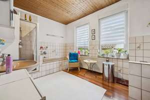 Hochwertig saniertes Fachwerk-Reihenendhaus mit Dachterrasse – ideal für Paare & Familien – Die vollständige Adresse der Immobilie erhältst du vom Anbieter., 31134 Oststadt / Stadtfeld, Hildesheim – Vorschaubild 9