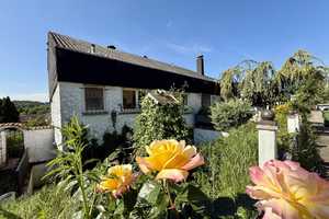 Architektonisches Wohnerlebnis: Einfamilienhaus in Bretten-Büchig mit Einliegerwohnung und Gartenpa – Karlsruhe (Kreis) – Vorschaubild 1