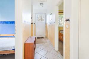 Charmantes Ferienhaus mit Kamin und großem Garten unmittelbar am Nehmser See! – Dorfkoppel 9, 23813 Nehms – Vorschaubild 6