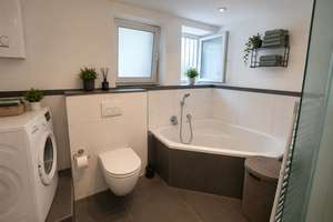 TOP-LAGE TRIFFT WOHNKOMFORT – 3-ZIMMER-WOHNUNG – Kaiserswertherstr. 97, 40476 Golzheim, Düsseldorf – Vorschaubild 5