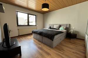 2  Häuser auf einem Grundstück mit gemeinsamen Hof und 11 Zimmern in Waldorf – Hauptstraße, 53, 53498 Waldorf – Vorschaubild 10