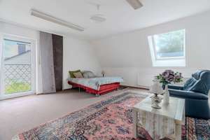 Familienfreundliches Eckhaus mit Charme, Komfort und viel Platz zum Leben – Die vollständige Adresse der Immobilie erhältst du vom Anbieter., 82140 Olching – Vorschaubild 17